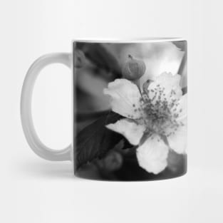 Blackberry flower black and white Mug